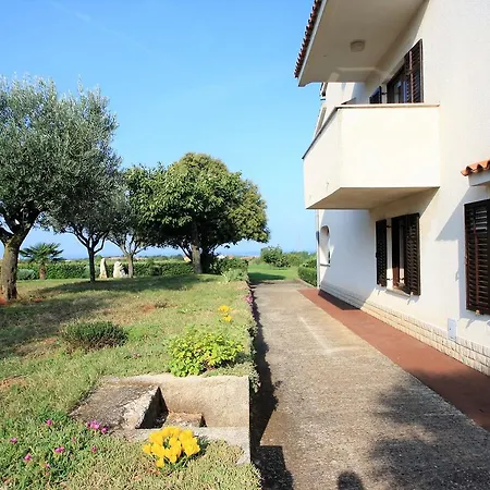 Guest house Livio Stranici 3*